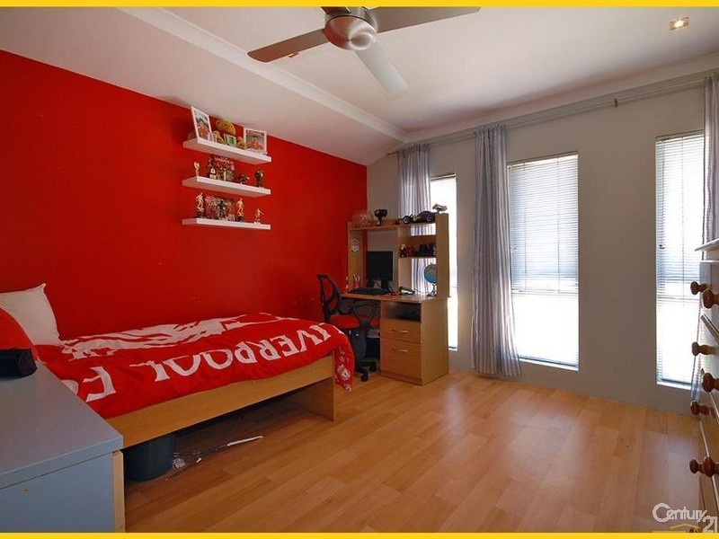 17 Bodrum Crescent, Mindarie WA 6030