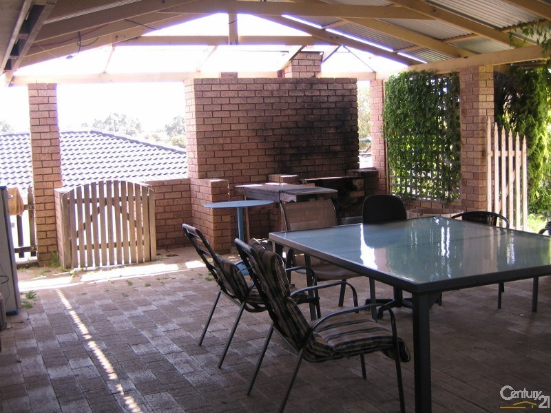 7 Isdell Place, Heathridge WA 6027