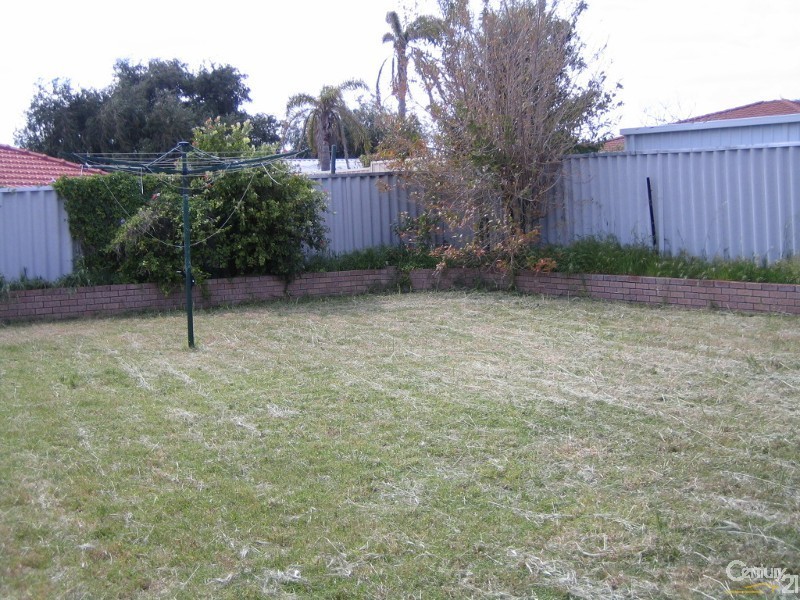 7 Isdell Place, Heathridge WA 6027