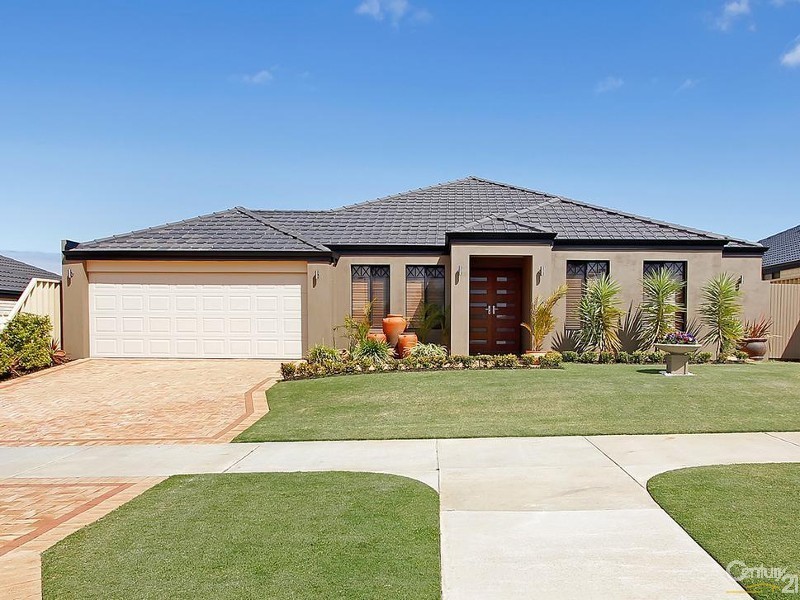 45 Landbeach Blvd, Butler WA 6036