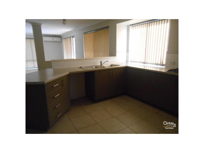 41 Collanda Circuit, Carramar WA 6031