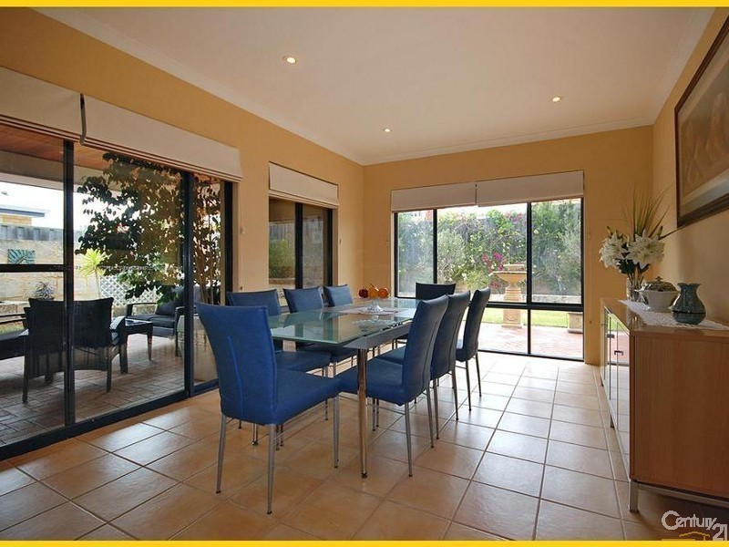 26 Camira Way, Quinns Rocks WA 6030