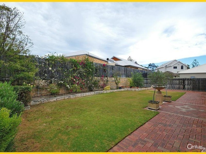 26 Camira Way, Quinns Rocks WA 6030