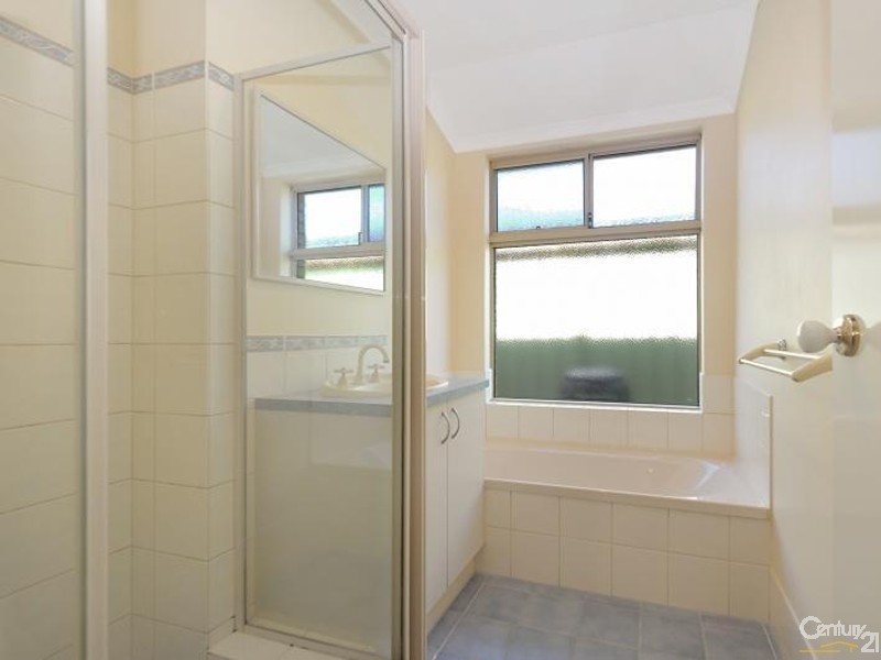 6 Cascade Pass, Merriwa WA 6030