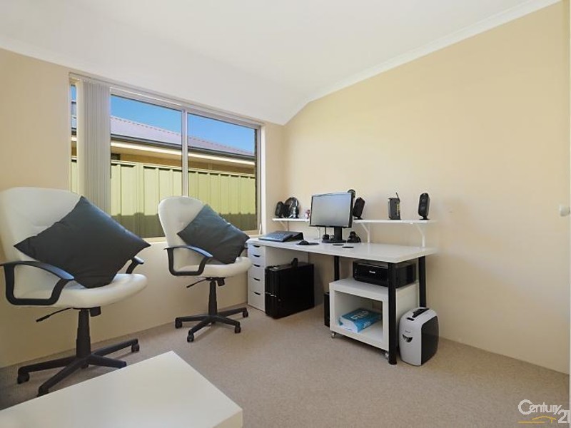 6 Cascade Pass, Merriwa WA 6030