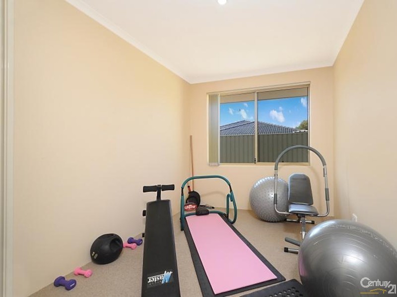 6 Cascade Pass, Merriwa WA 6030