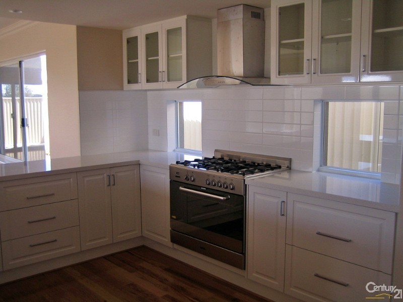 6 Garners Way, Burns Beach WA 6028