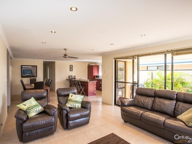 33 Arvada Street, Clarkson WA 6030