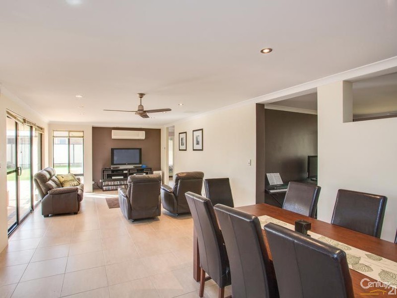 33 Arvada Street, Clarkson WA 6030