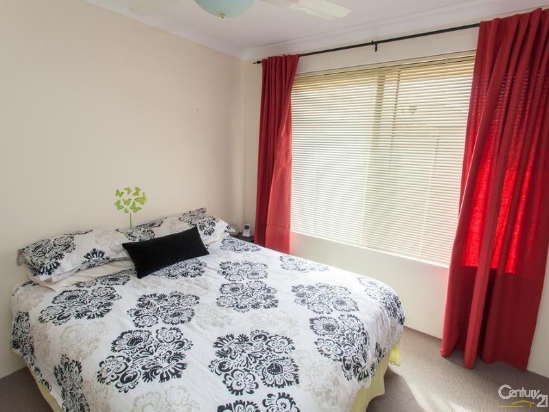 33 Arvada Street, Clarkson WA 6030