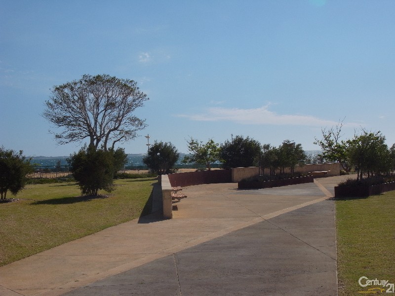 26 Arabella Loop, North Coogee WA 6163