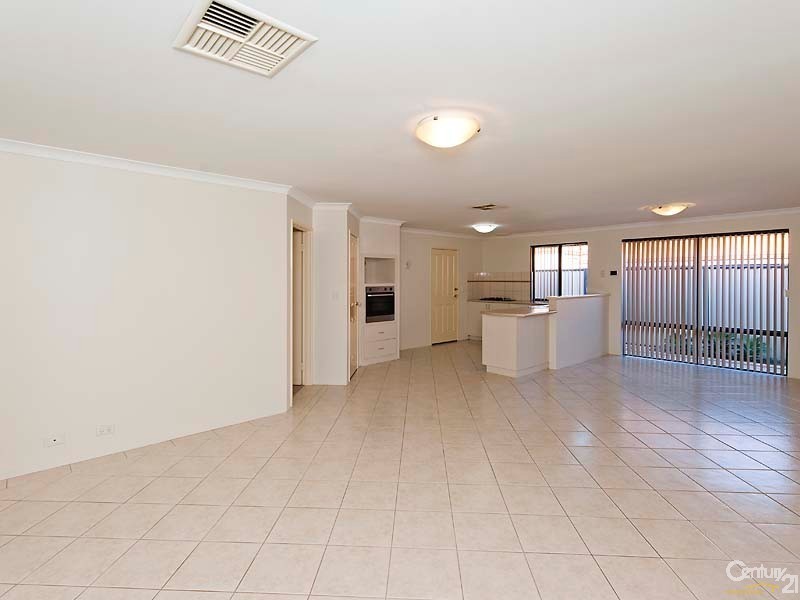 44 Narrien Loop, Hocking WA 6065