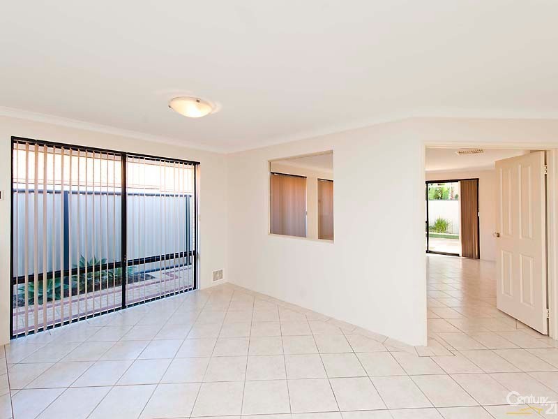 44 Narrien Loop, Hocking WA 6065