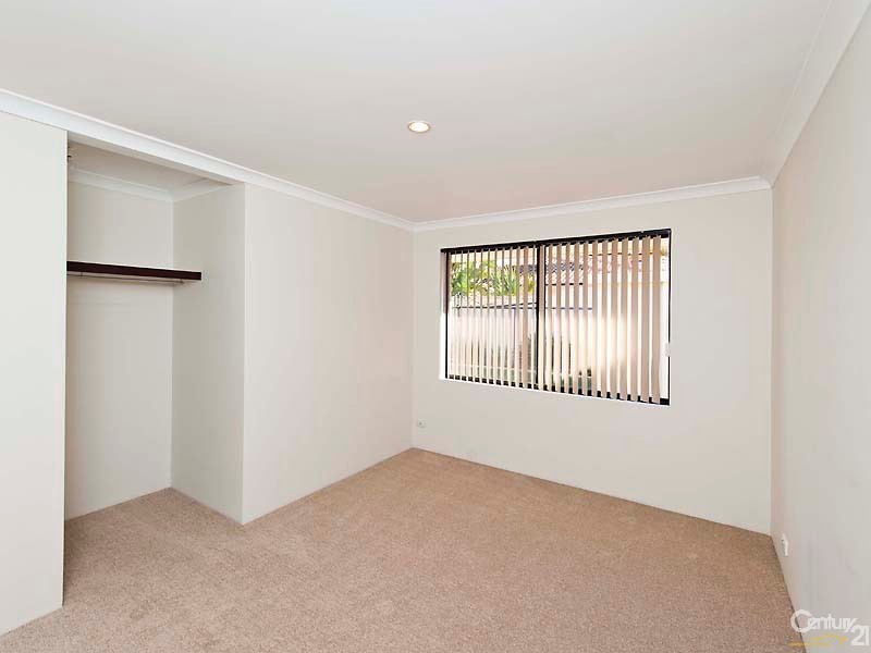 44 Narrien Loop, Hocking WA 6065