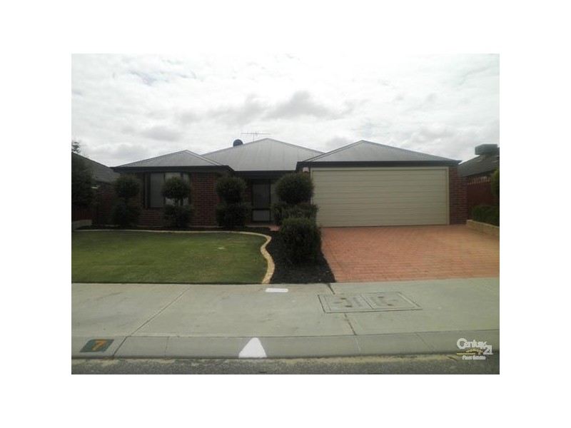 7 Bonnievale Terrace, Wanneroo WA 6065