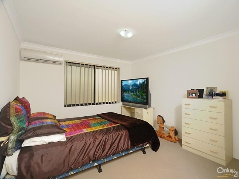 67 Da Vinci Drive, Tapping WA 6065