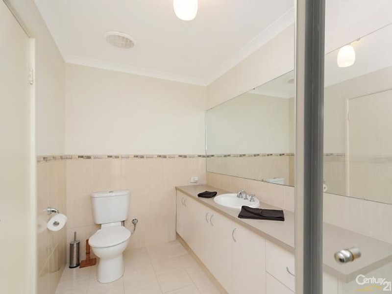 67 Da Vinci Drive, Tapping WA 6065