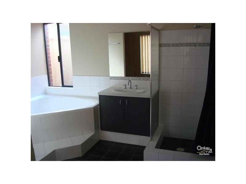 2 Talybont Bend, Butler WA 6036