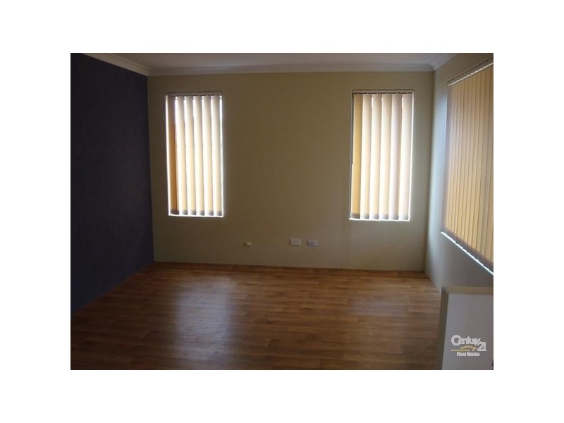 2 Talybont Bend, Butler WA 6036