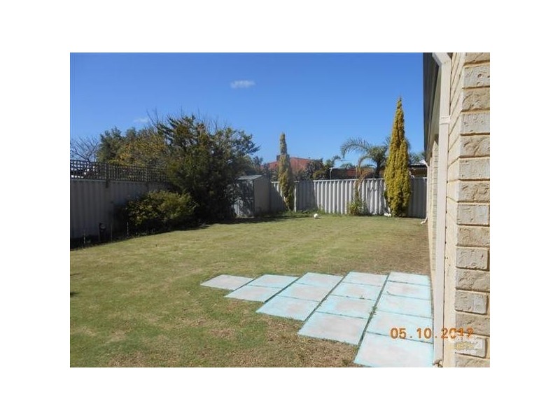 17 Ceduna Way, Quinns Rocks WA 6030