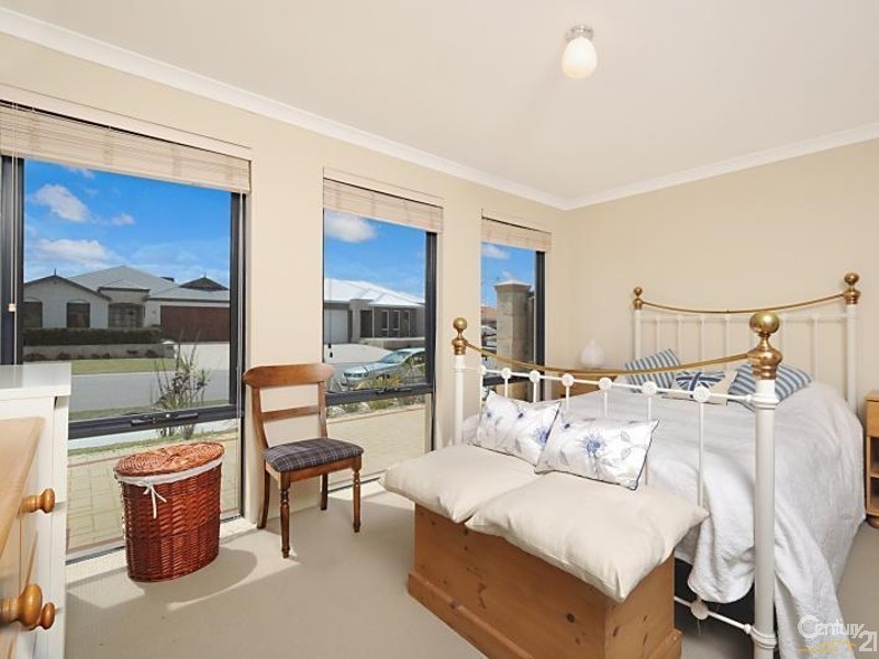 53 Sirius Ramble, Quinns Rocks WA 6030