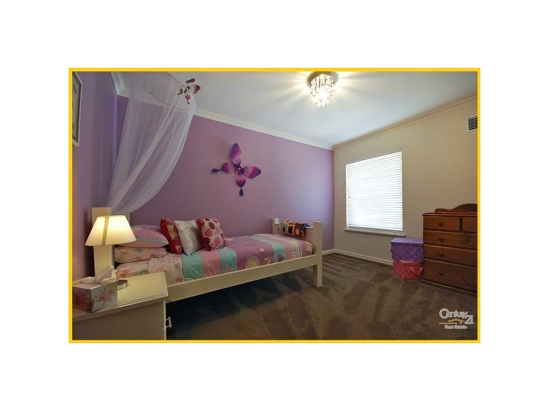 12 Manta Pass, Mindarie WA 6030