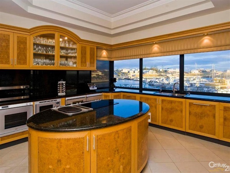 45 Clarecastle Retreat, Mindarie WA 6030