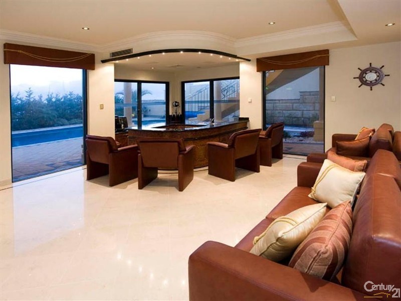 45 Clarecastle Retreat, Mindarie WA 6030