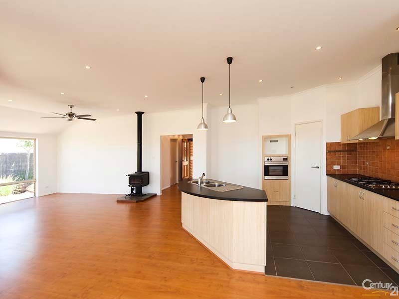 7 Tetbury Road, Butler WA 6036