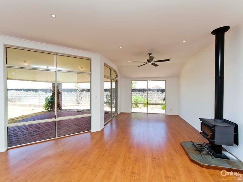 7 Tetbury Road, Butler WA 6036