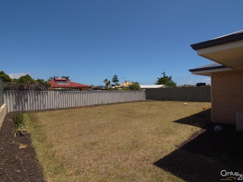 11 Grand Paradiso, Merriwa WA 6030