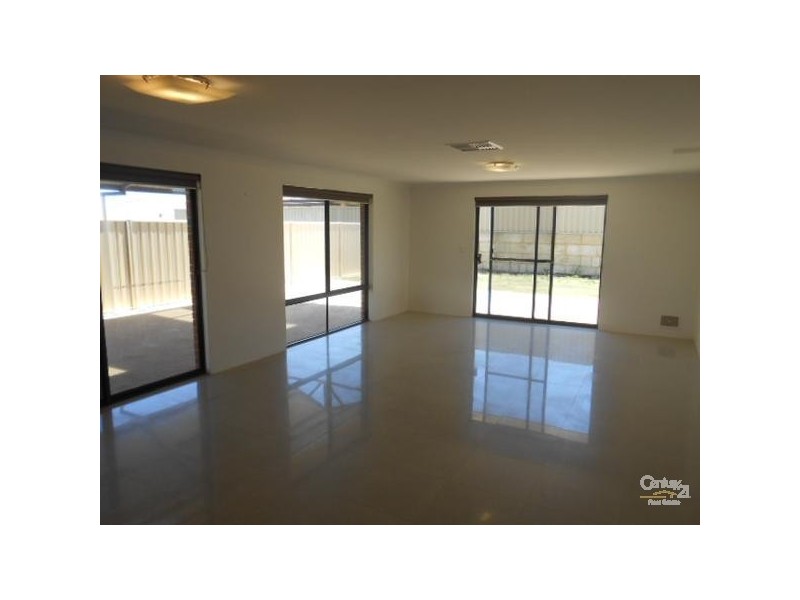 9 Kilmaine, Ridgewood WA 6030