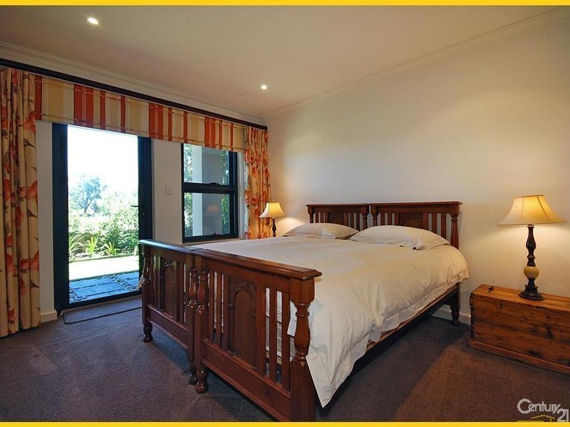 23 Lighthouse Parade, Mindarie WA 6030