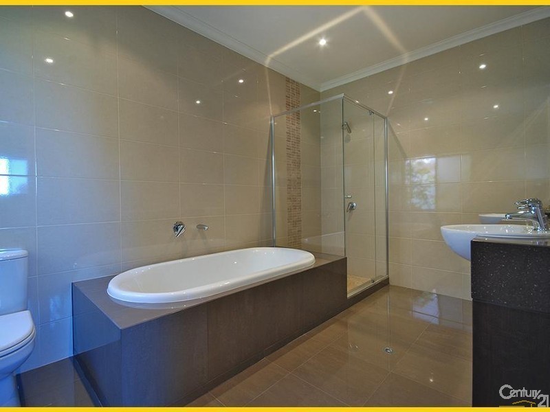 23 Lighthouse Parade, Mindarie WA 6030