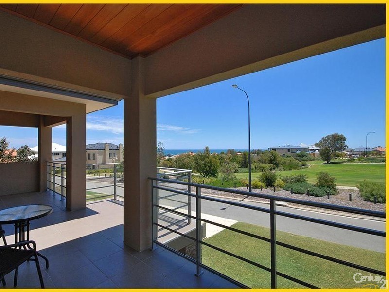 23 Lighthouse Parade, Mindarie WA 6030