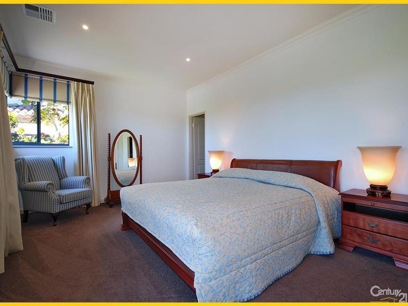 23 Lighthouse Parade, Mindarie WA 6030