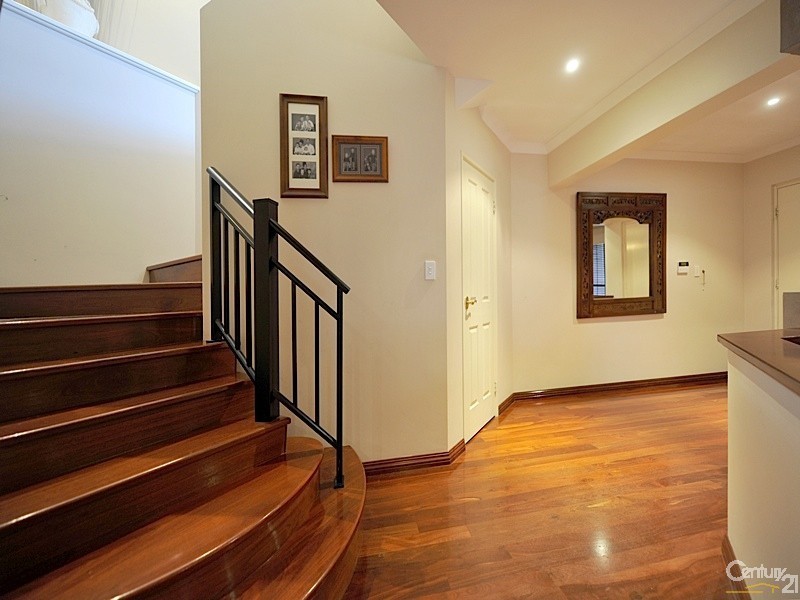 19 Lautoka Rise, Mindarie WA 6030