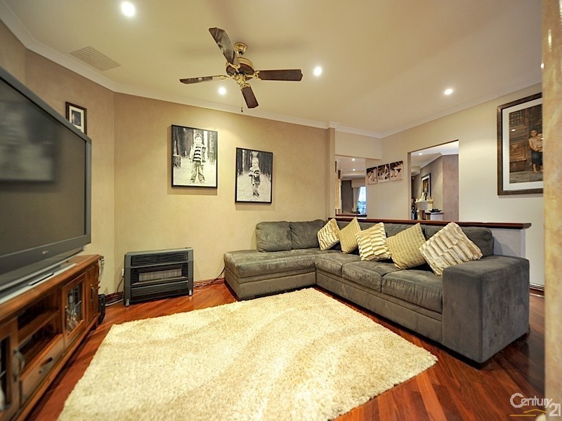 19 Lautoka Rise, Mindarie WA 6030