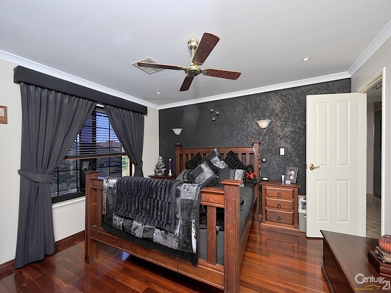 19 Lautoka Rise, Mindarie WA 6030