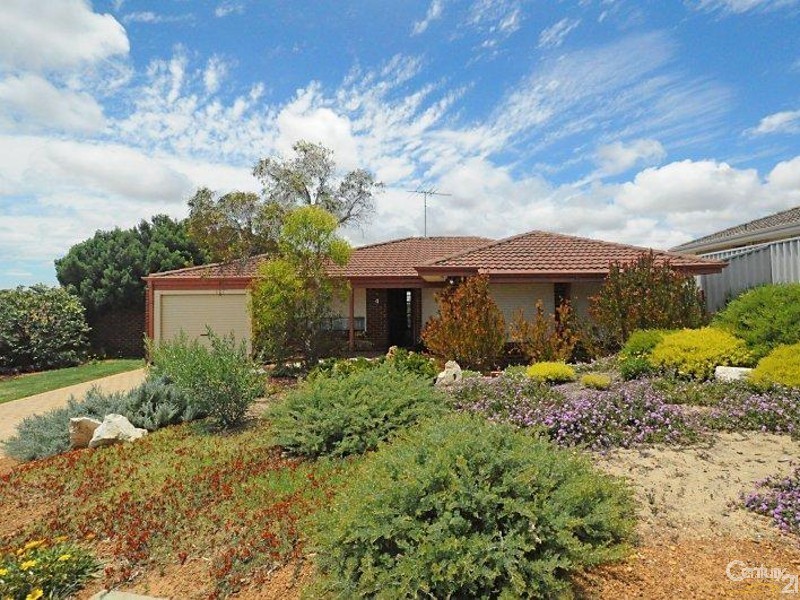 4 Ainsbury Parade, Clarkson WA 6030