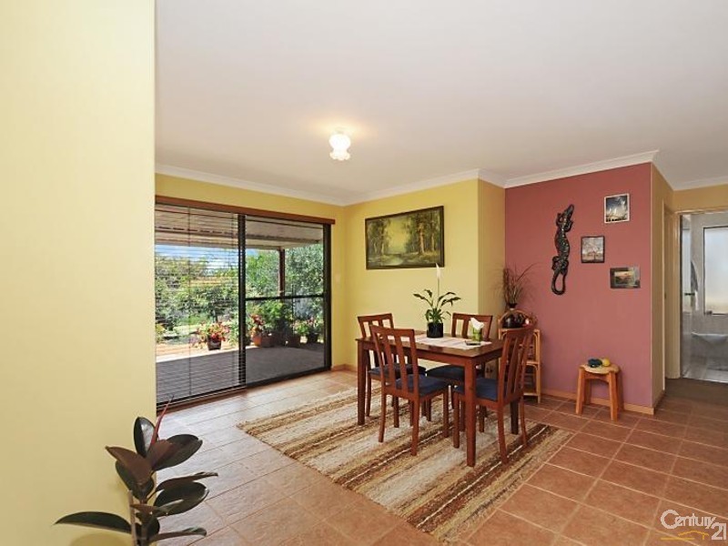 4 Ainsbury Parade, Clarkson WA 6030