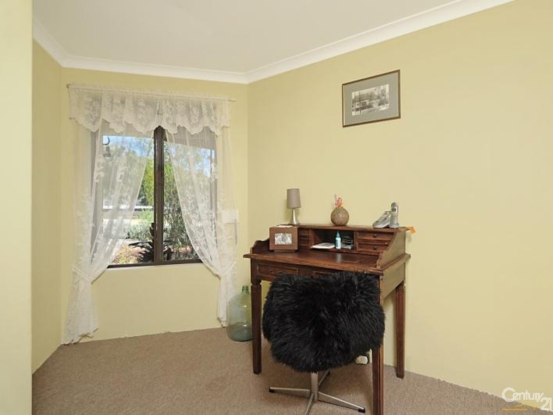 4 Ainsbury Parade, Clarkson WA 6030