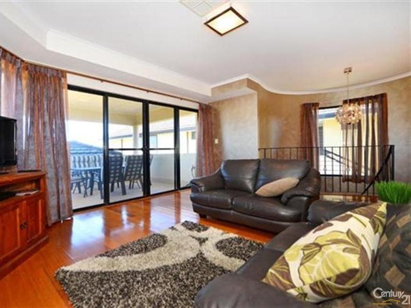 30 Clarecastle Retreat, Mindarie WA 6030