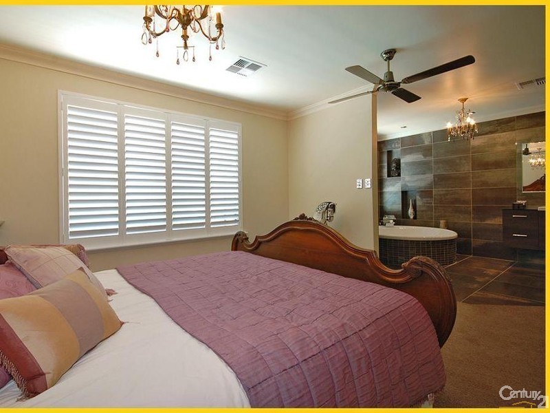 14 Birkenhead Ridge, Mindarie WA 6030