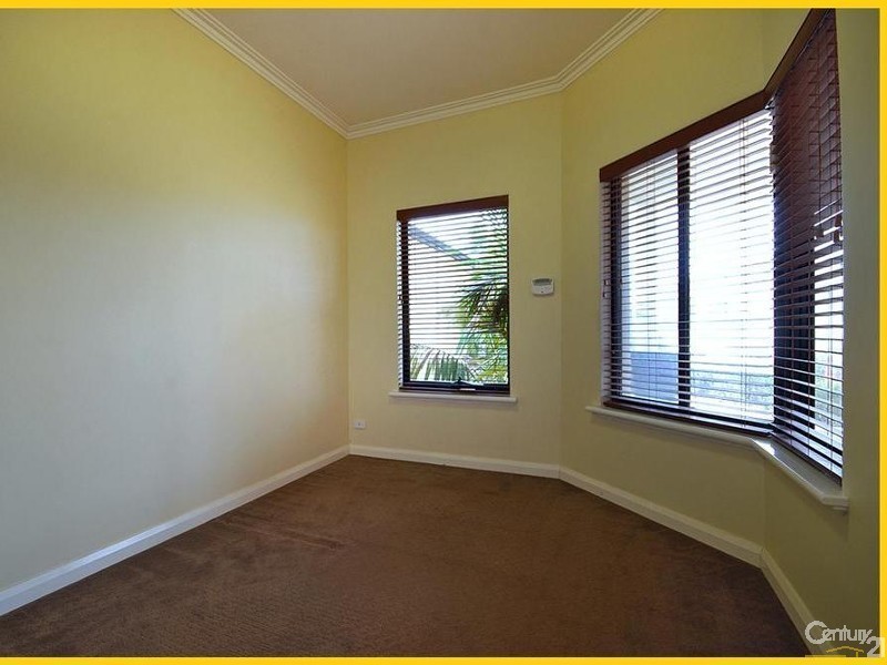 33 Mariners View, Mindarie WA 6030