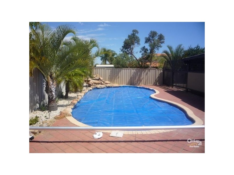 10 Breaksea Way, Ridgewood WA 6030