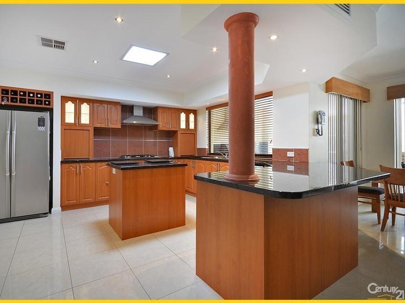 39 Lighthouse Parade, Mindarie WA 6030