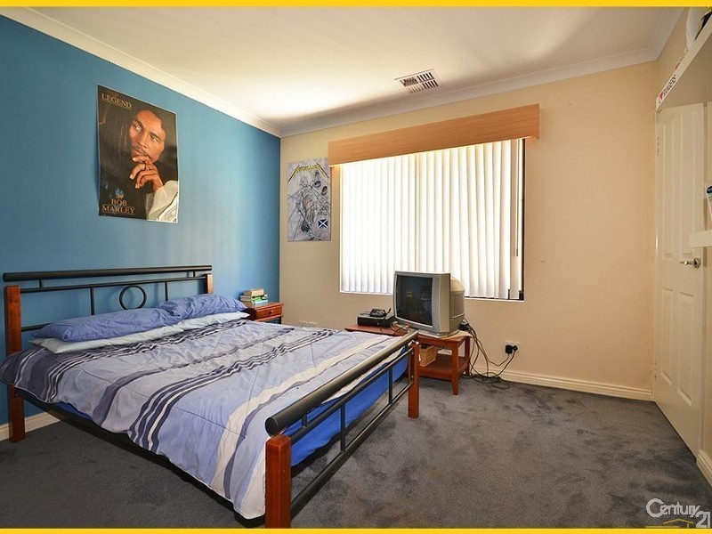 39 Lighthouse Parade, Mindarie WA 6030