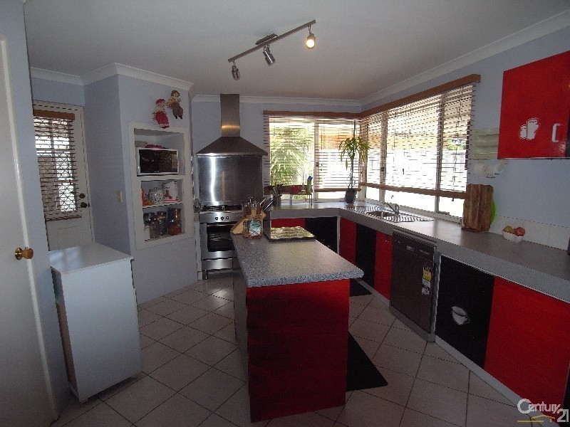 54 Coldstream Circuit, Merriwa WA 6030