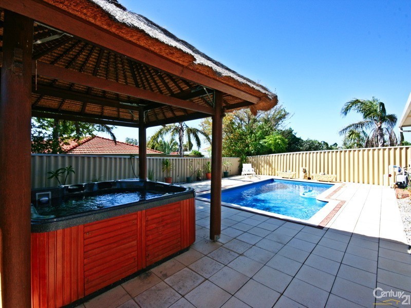 54 Coldstream Circuit, Merriwa WA 6030